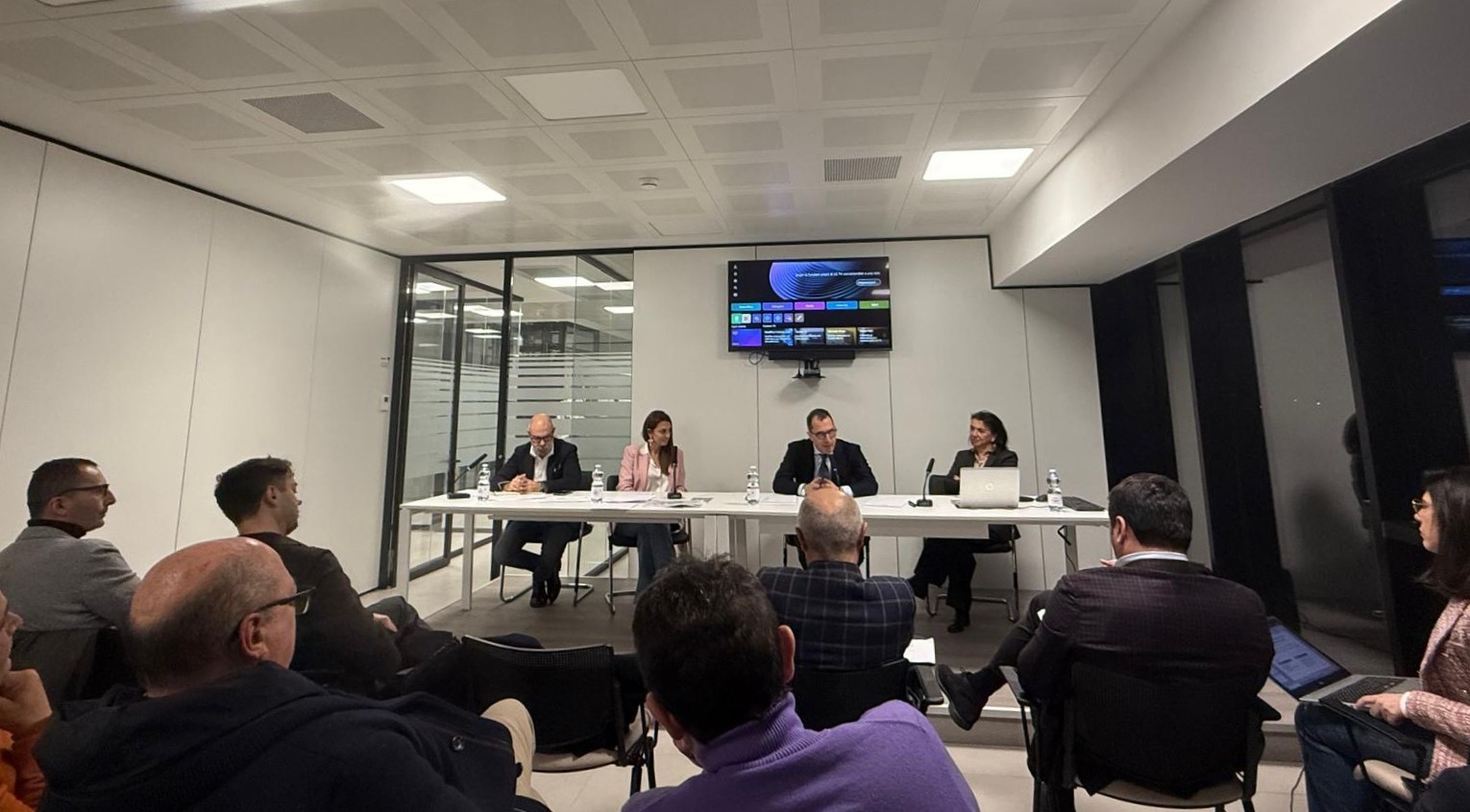 CE_IPsa panel discussion on circular economy development model with industry participants